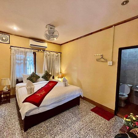 Luang Prabang Rosie Place Экстерьер фото